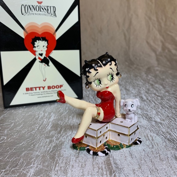 Betty Boop Hinged Box "Double Dice" BB21006 - Picture 1 of 3